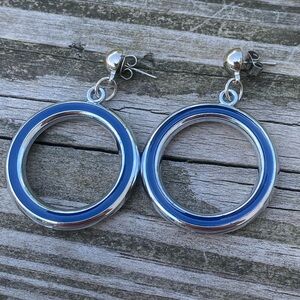 Vintage 80’s Circle Drop Earrings blue and silver tone lightweight